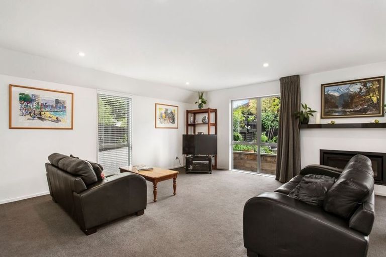 Photo of property in 3a Taylors Avenue, Bryndwr, Christchurch, 8052
