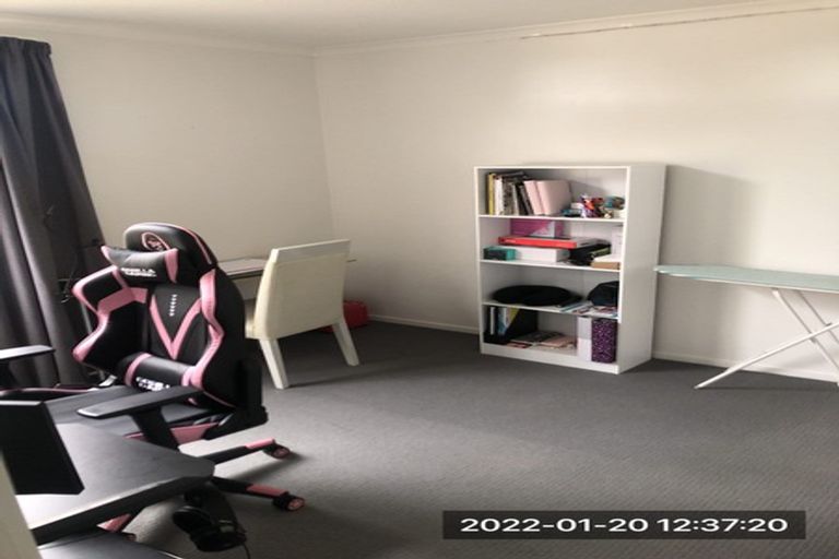 Photo of property in St Claire Village, 34/172 Mcleod Road, Te Atatu South, Auckland, 0610