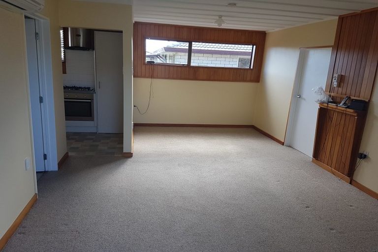 Photo of property in 1/5 Tahi Place, Belfast, Christchurch, 8051