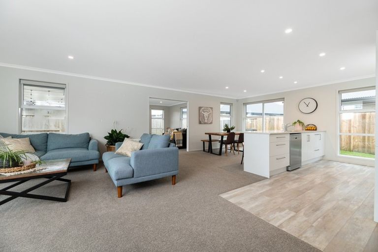 Photo of property in 3 Kahuparere Crescent, Pyes Pa, Tauranga, 3112