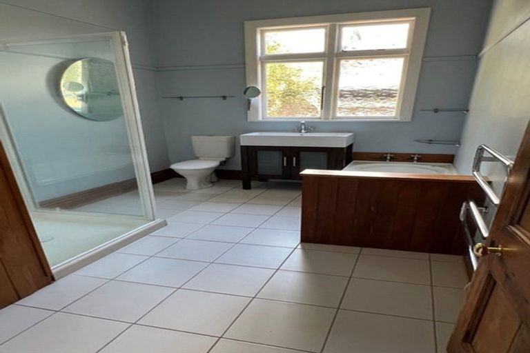 Photo of property in 55 Oxley Avenue, St Albans, Christchurch, 8014