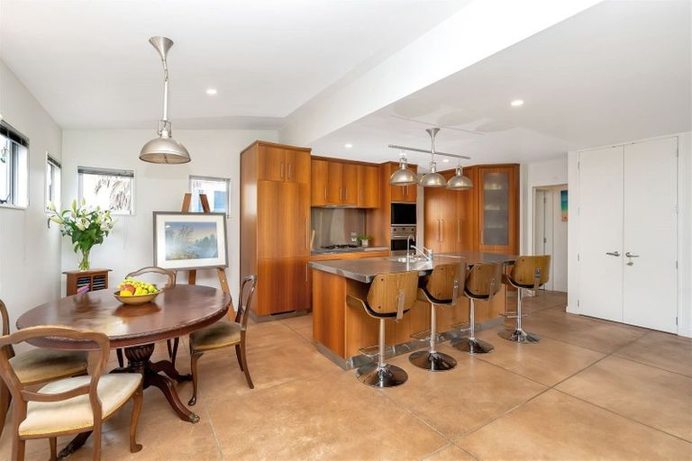 Photo of property in 19b Rostrevor Street, Hamilton Central, Hamilton, 3204