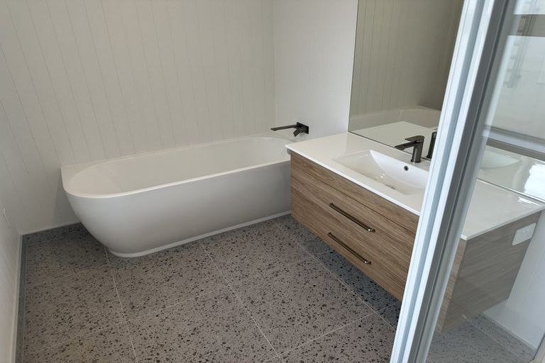 Photo of property in 6 Kourataki Road, Baverstock, Hamilton, 3200