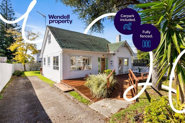 Photo of property in 1/43 Rimu Street, New Lynn, Auckland, 0600