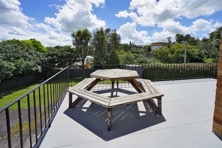 Photo of property in 24 Riverview Terrace, Fairfield, Hamilton, 3214