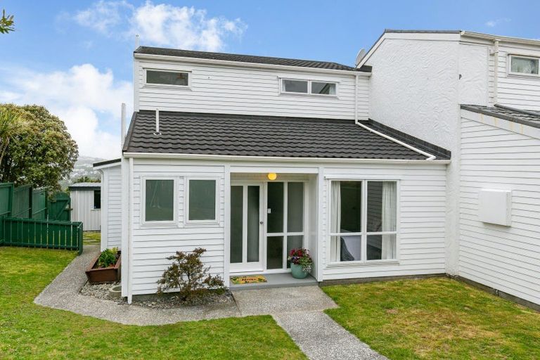 Photo of property in 1 Birla Terrace, Broadmeadows, Wellington, 6035