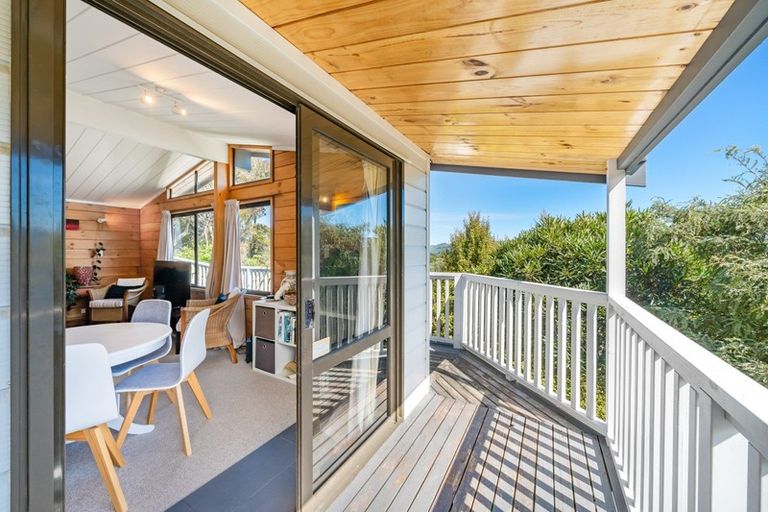 Photo of property in 213a Whites Line East, Waiwhetu, Lower Hutt, 5010
