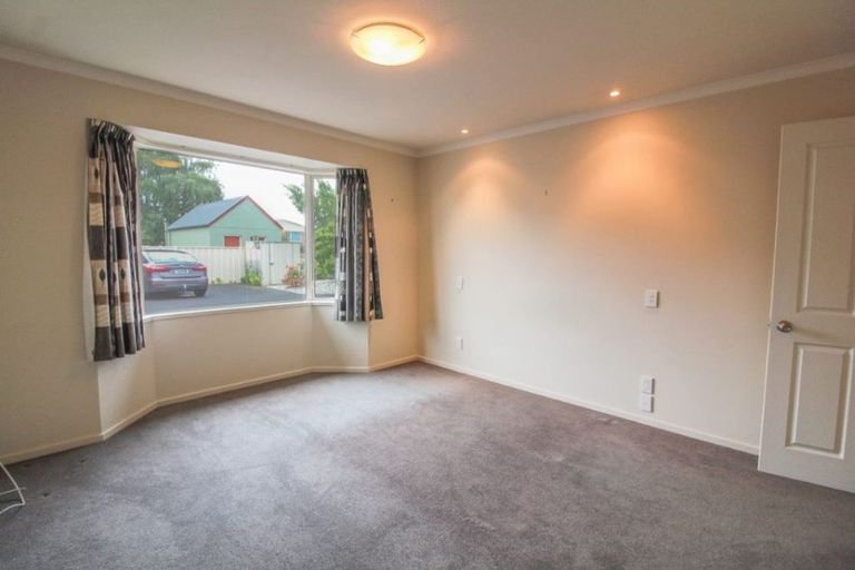 Photo of property in 4/4 Reid Avenue, Mosgiel, 9024