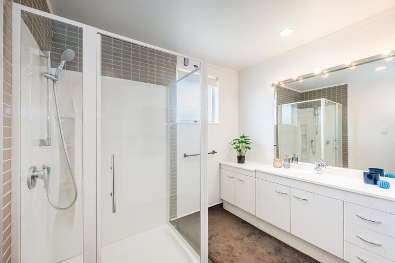 Photo of property in 197 Matai Road, Raumati Beach, Paraparaumu, 5032