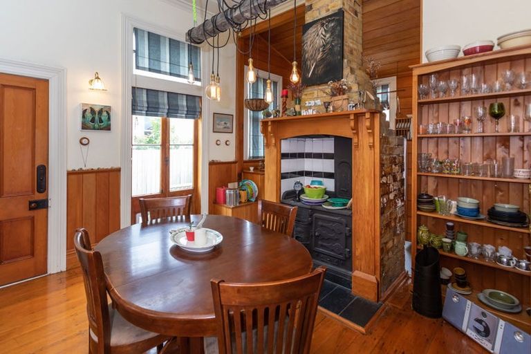 Photo of property in 300 Queen Sh25 Street, Thames, 3500