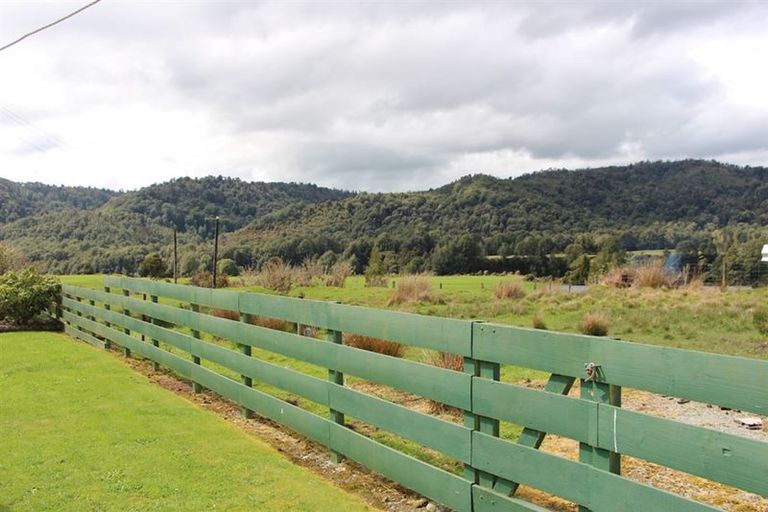 Photo of property in 735 Nelson Creek Road, Nelson Creek, Dobson, 7872