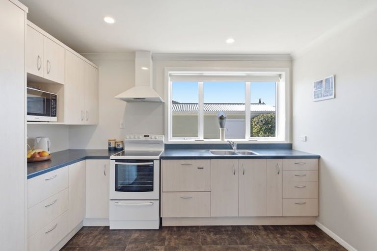 Photo of property in 1/30 Tintern Avenue, Avonhead, Christchurch, 8042