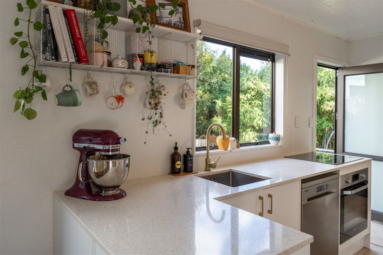 Photo of property in 10a Hospital Road, Kawakawa, 0210