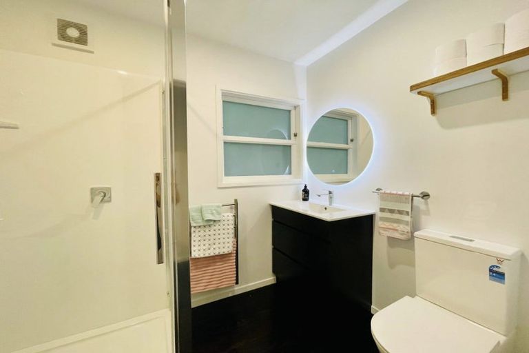 Photo of property in 5/147 Glenmore Street, Kelburn, Wellington, 6012