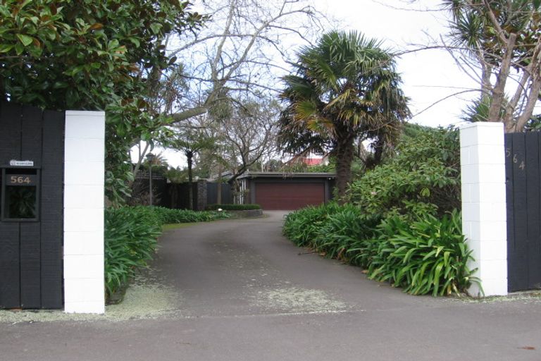 Photo of property in 562a Featherston Street, Roslyn, Palmerston North, 4414