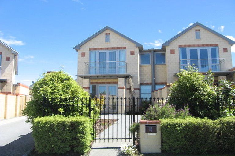 Photo of property in 12 Waterford Avenue, Northwood, Christchurch, 8051