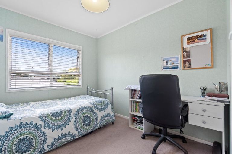 Photo of property in 1 Clarkson Crescent, Maunu, Whangarei, 0110