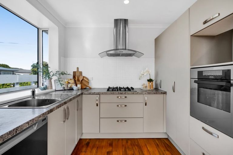 Photo of property in 7 Hulke Crescent, Bell Block, New Plymouth, 4312