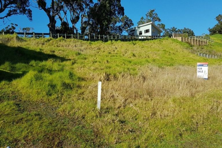 Photo of property in 15 Opau Road, Oakura, Hikurangi, 0184