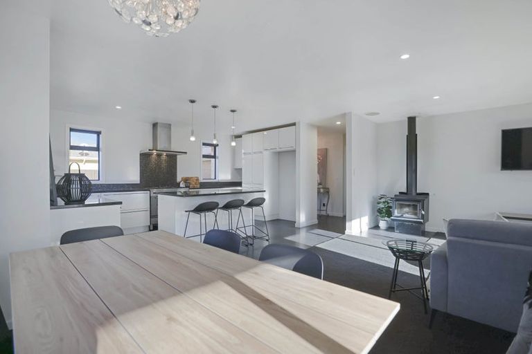 Photo of property in 158 Mcmurdo Street, Tinwald, Ashburton, 7700