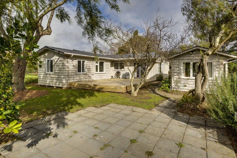 Photo of property in 43 Crosses Road, Havelock North, Hastings, 4172