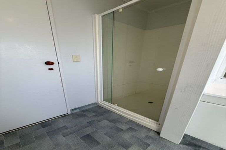 Photo of property in 11 Charleston Avenue, Boulcott, Lower Hutt, 5011