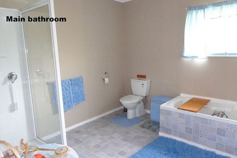 Photo of property in 52 Frederick Street, Carterton, 5713