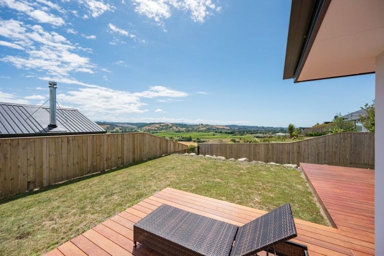 Photo of property in 36 Katania Heights, Brightwater, 7022