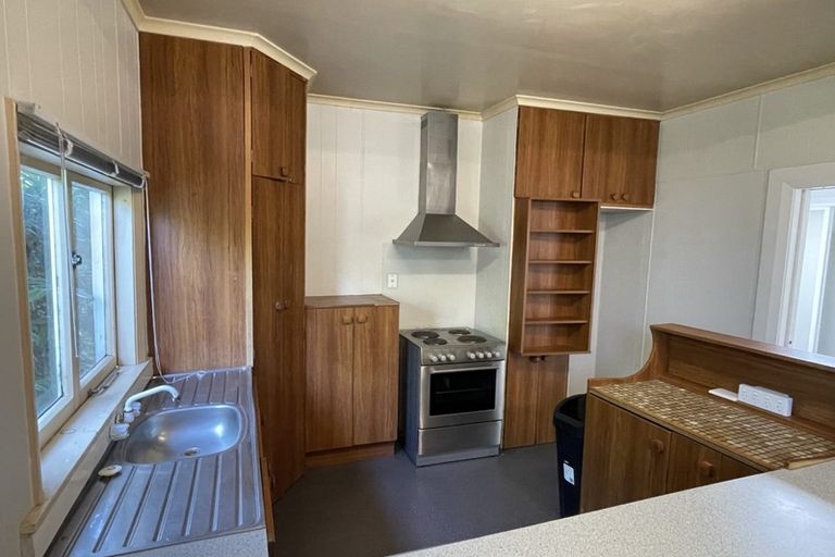 Photo of property in 4 Field Terrace, Upper Riccarton, Christchurch, 8041