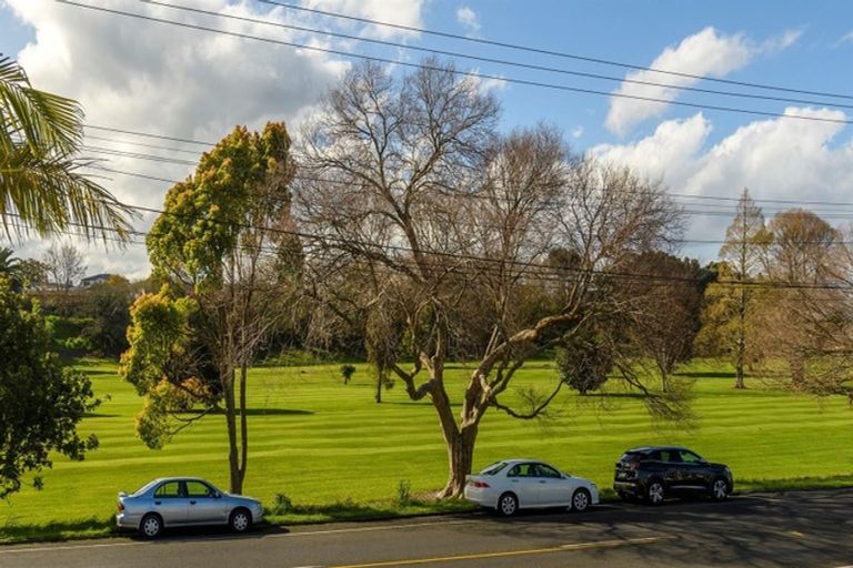 Photo of property in 76c Vale Street, Otumoetai, Tauranga, 3110