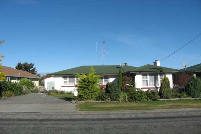 Photo of property in 54 George Street, Geraldine, 7930