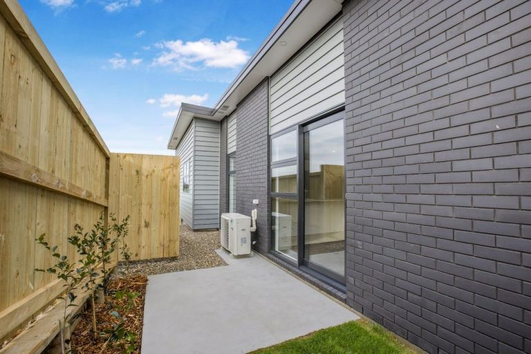 Photo of property in 38 Scenic Rise, Rototuna North, 3281