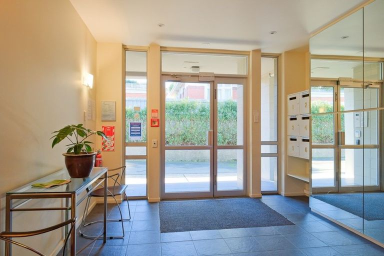 Photo of property in 1/38 Drivers Road, Maori Hill, Dunedin, 9010