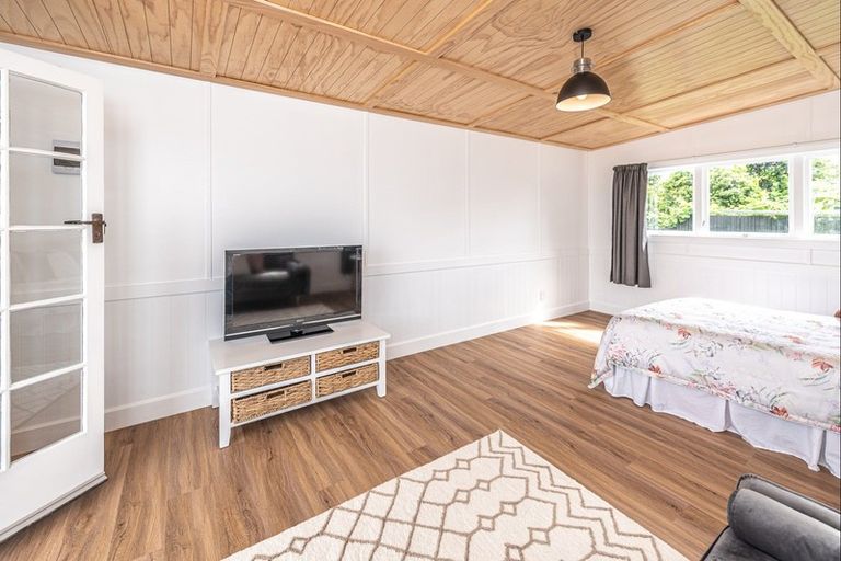 Photo of property in 42 Niblett Street, Whanganui, 4500