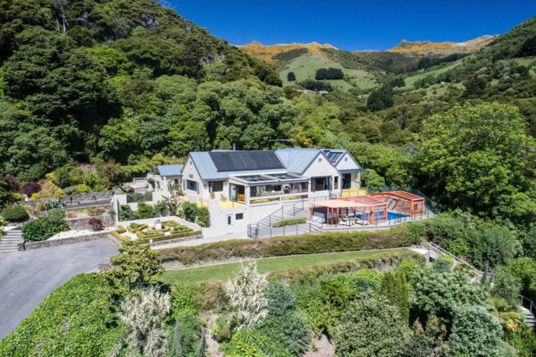 Photo of property in 10 Purple Peak Road, Akaroa, 7581