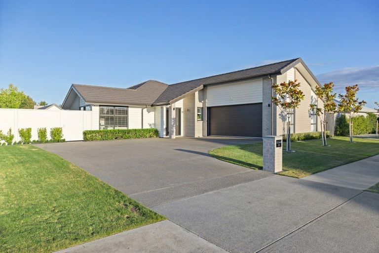 Photo of property in 24 Rose Manor Drive, Springlands, Blenheim, 7201