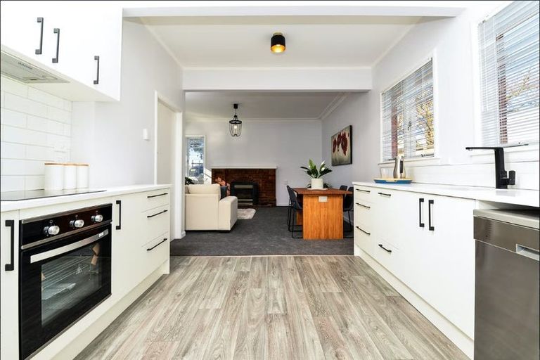 Photo of property in 245a Peachgrove Road, Fairfield, Hamilton, 3214