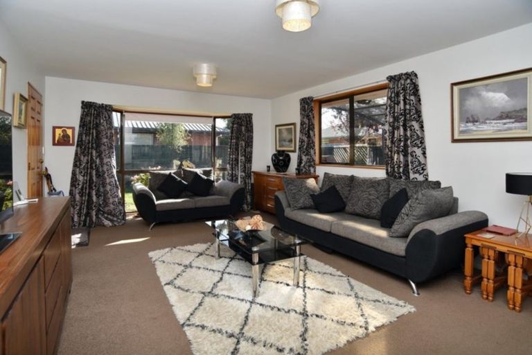 Photo of property in 25 Coronation Street, Rangiora, 7400