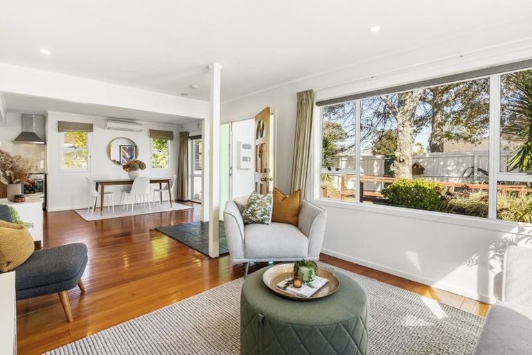 Photo of property in 1/43 Rimu Street, New Lynn, Auckland, 0600