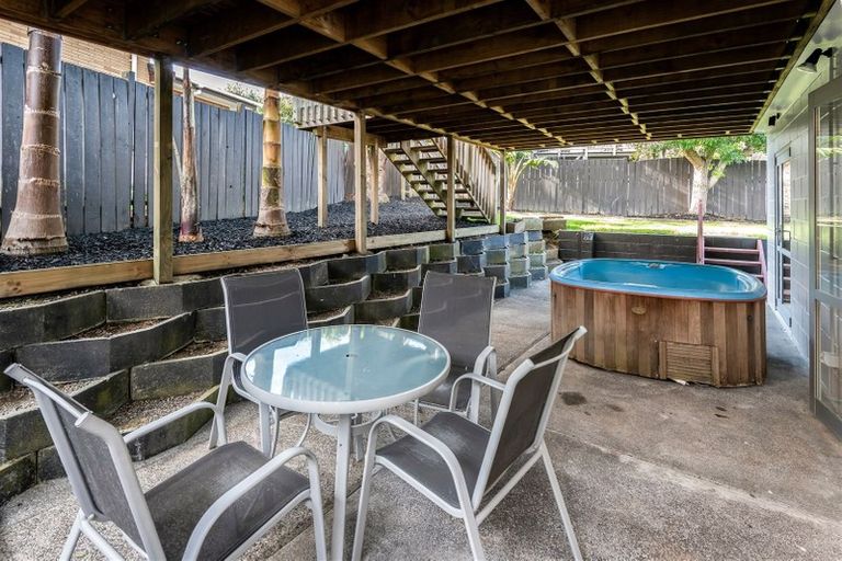 Photo of property in 1/31a Tyrian Close, Half Moon Bay, Auckland, 2012