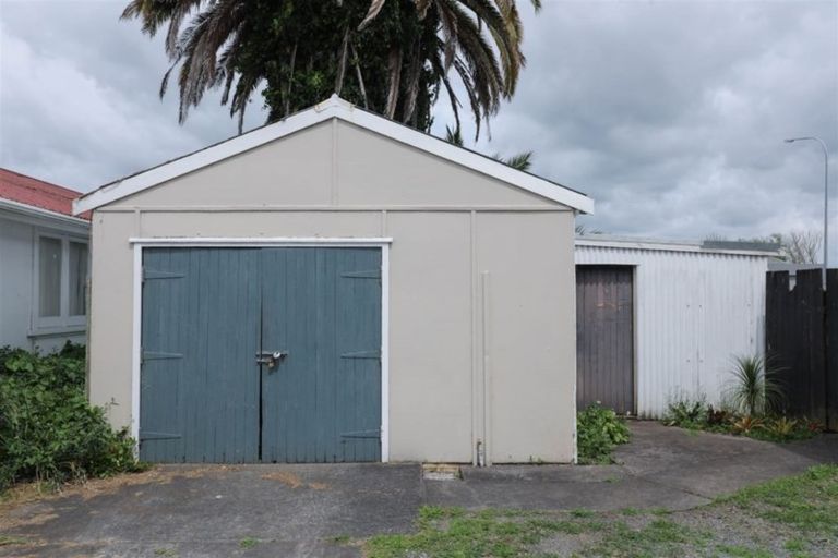 Photo of property in 13 Hakanoa Street, Huntly, 3700