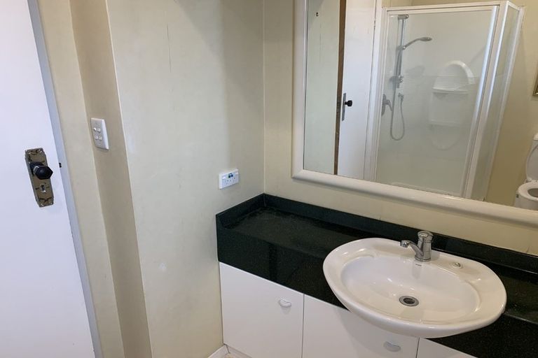 Photo of property in 204 Waiwhetu Road, Waterloo, Lower Hutt, 5011