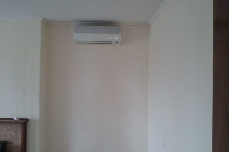 Photo of property in 26-27 Esk Street, Roslyn, Palmerston North, 4414