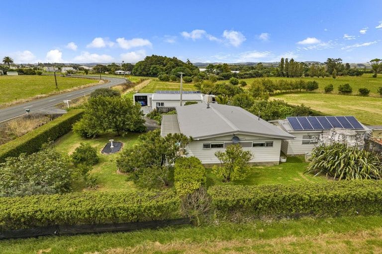 Photo of property in 63 Dunn Road, Ruawai, 0592