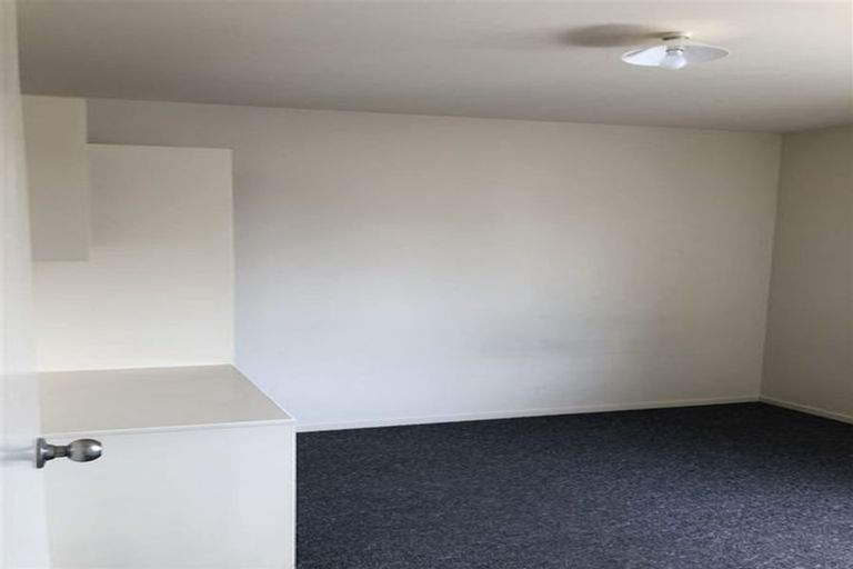 Photo of property in 105a Elizabeth Street, Riccarton, Christchurch, 8041