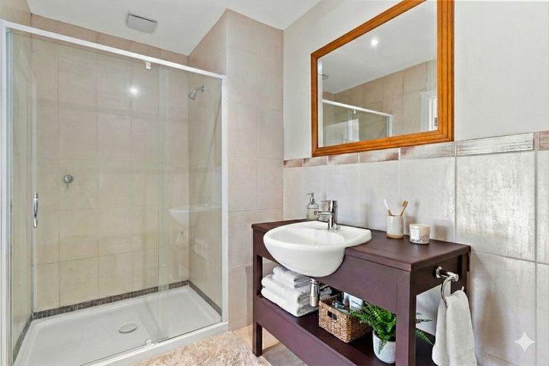 Photo of property in 46a Selwyn Road, Cockle Bay, Auckland, 2014