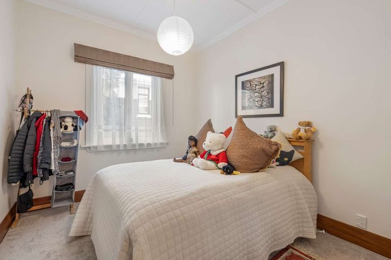 Photo of property in 24 Stirling Street, Andersons Bay, Dunedin, 9013