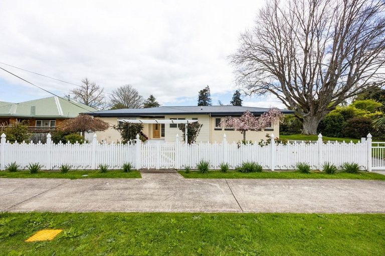 Photo of property in 36 Grey Street, Cambridge, 3434