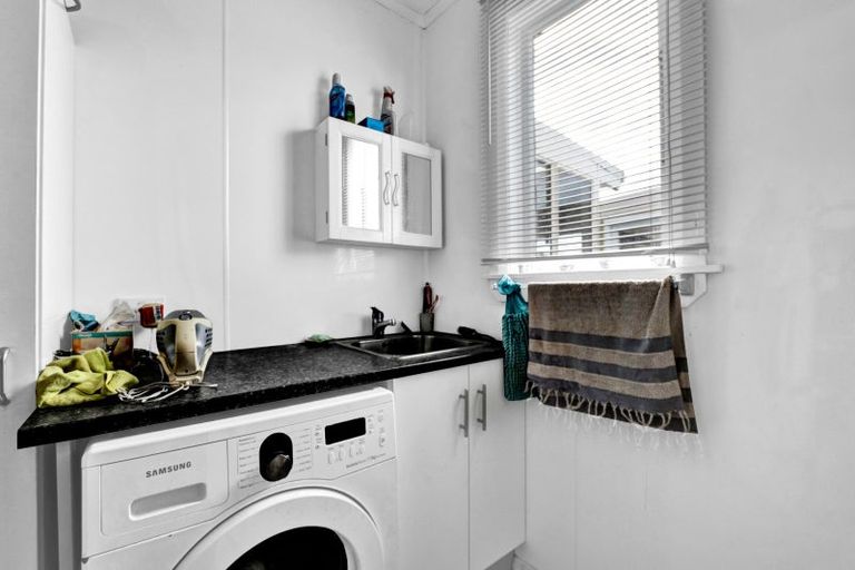 Photo of property in 32 Conway Road, Eltham, 4322