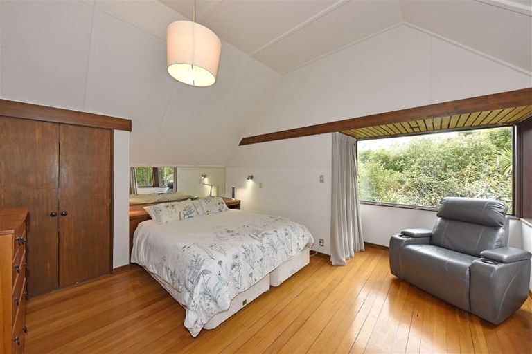 Photo of property in 28 Bengal Drive, Cashmere, Christchurch, 8022